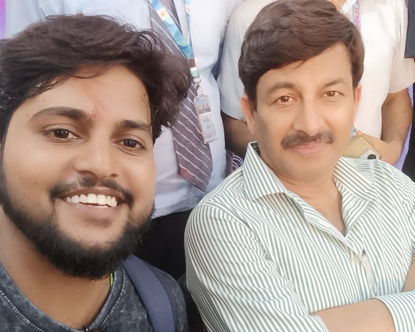 Ravi Rao with Manoj Tiwari